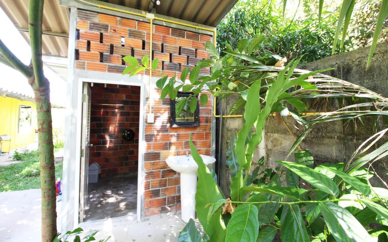 Malee Malee Guesthouse Ko Lanta المظهر الخارجي الصورة